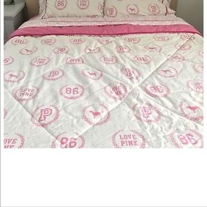 Vs pink comforter